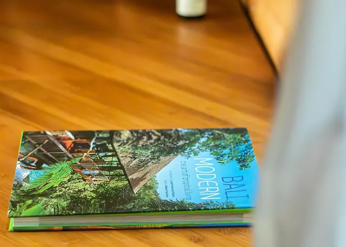 Cacao House 4bds Eco Bamboo House, Pool, Near School Bali ヴィラ *