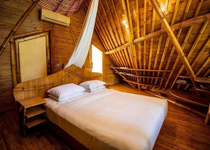 Cacao House 4bds Eco Bamboo House, Pool, Near School Bali ヴィラ Bringkit