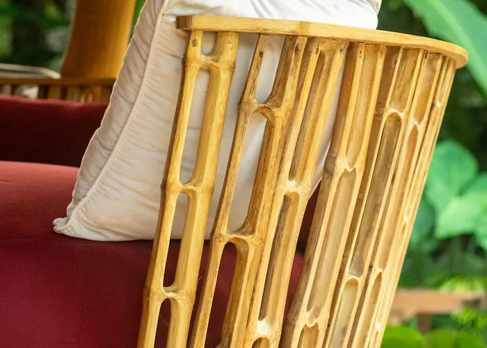 ヴィラ Cacao House 4bds Eco Bamboo House, Pool, Near School Bali Bringkit